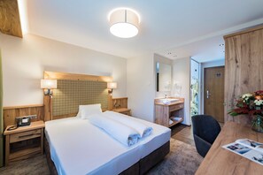 디자인 더블룸 | 객실 내 금고, 무료 WiFi, 침대 시트