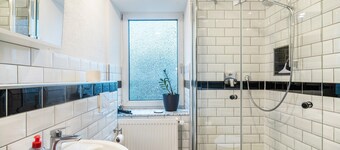 Apartment 'Weingeist' with Private Terrace and Wi-Fi