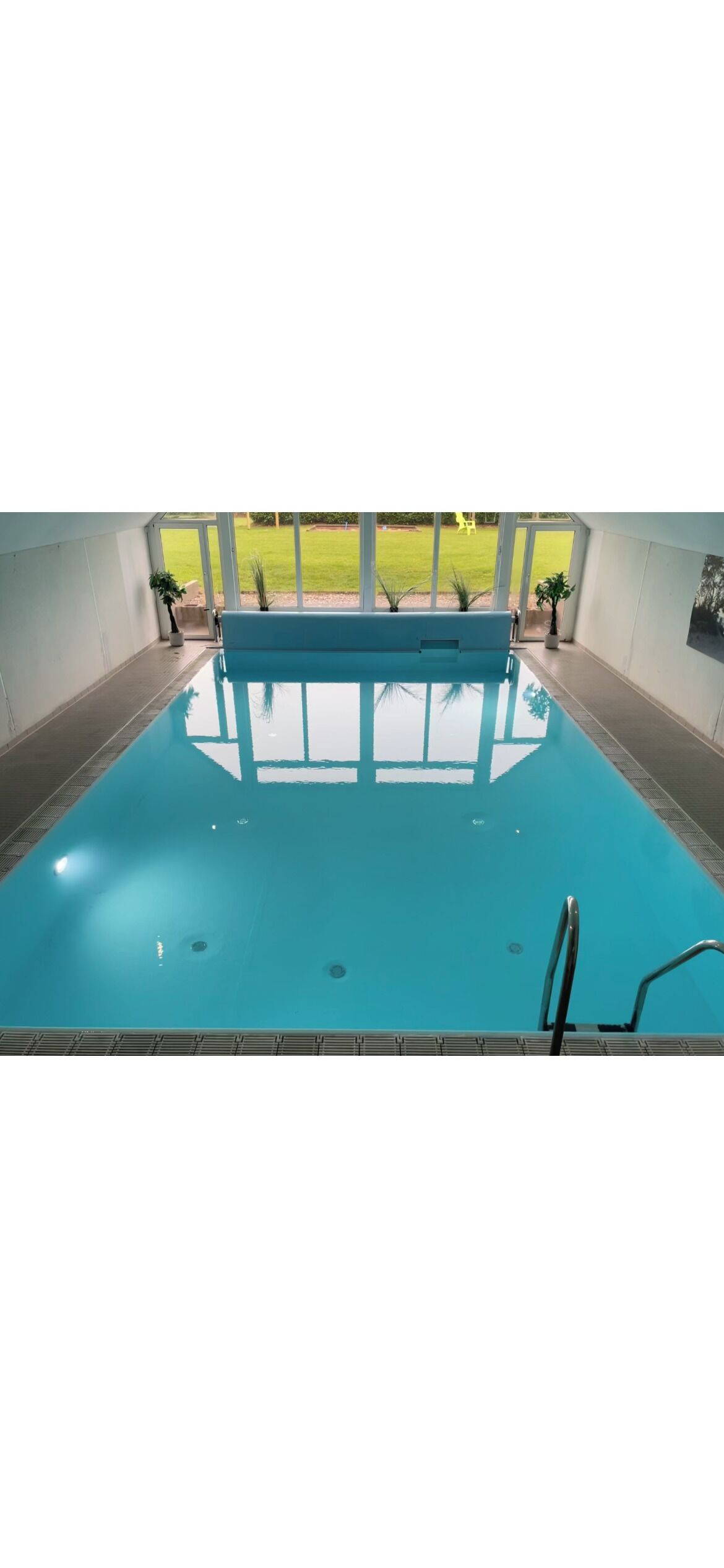 Piscine couverte, piscine chauffée