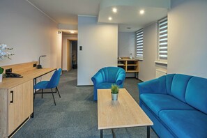 Classic Apartment, Lake View | In-room safe, desk, free WiFi - Hotel Pietrak (Wągrowiec)