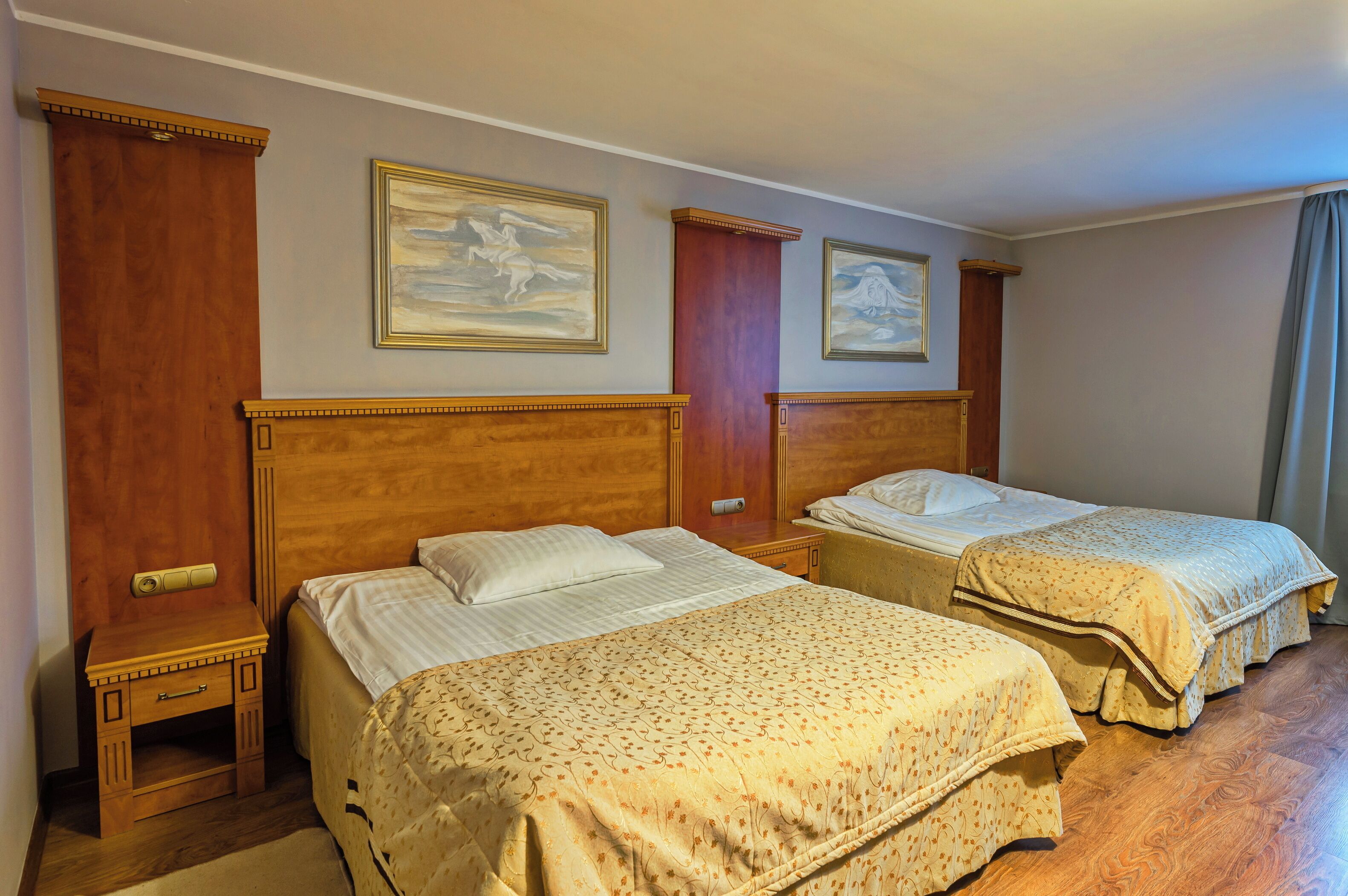 Classic Studio | In-room safe, desk, free WiFi