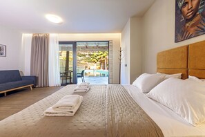 In-room safe, soundproofing, free WiFi - Doce Dioses (Malevizi)