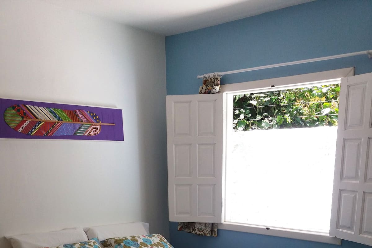 Chambre Double Junior, patio | Coffres-forts dans les chambres, fer et planche à repasser