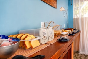 Tägliches inbegriffenes Frühstücksbuffet