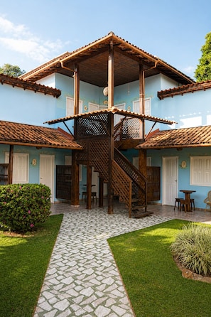 Suite com Varanda, Vista para o jardim e piscina | Blick auf den Garten