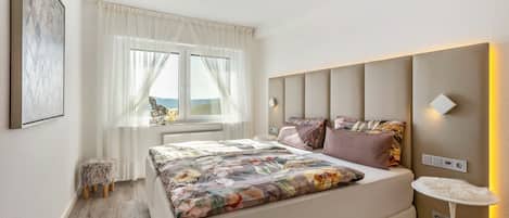 واي فاي وملاءات أسرّة