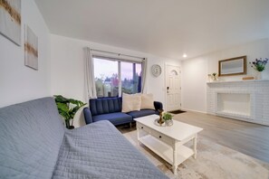 Casa (2 Bedrooms) | Interior