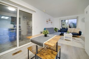 Casa (2 Bedrooms) | Interior