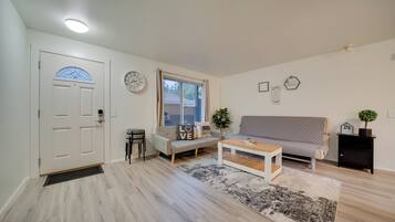 Rumah (2 Bedrooms) | Interior