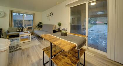 Eastside Tech Hub Home Base Near I-90 & Factoria!