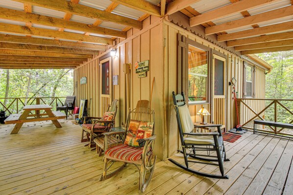 House (2 Bedrooms) | Interior