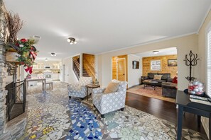 TV, fireplace - Hummingbird Hideaway | By Colonial Properties (Gatlinburg)