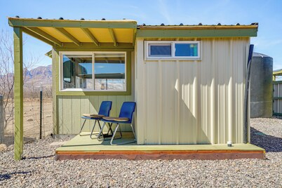 New Mexico Desert Hideaway! Pet-friendly Tiny Home