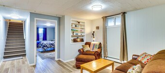 3 Acres of Serenity! Countryside Home in Dickinson