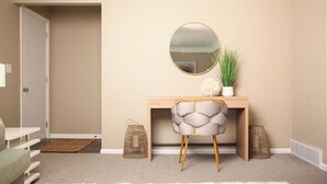 Interior - Travel Pro-Friendly Furnished 2BR  Fast Wi-Fi + Workspace  Quiet Saginaw Home (Saginaw)