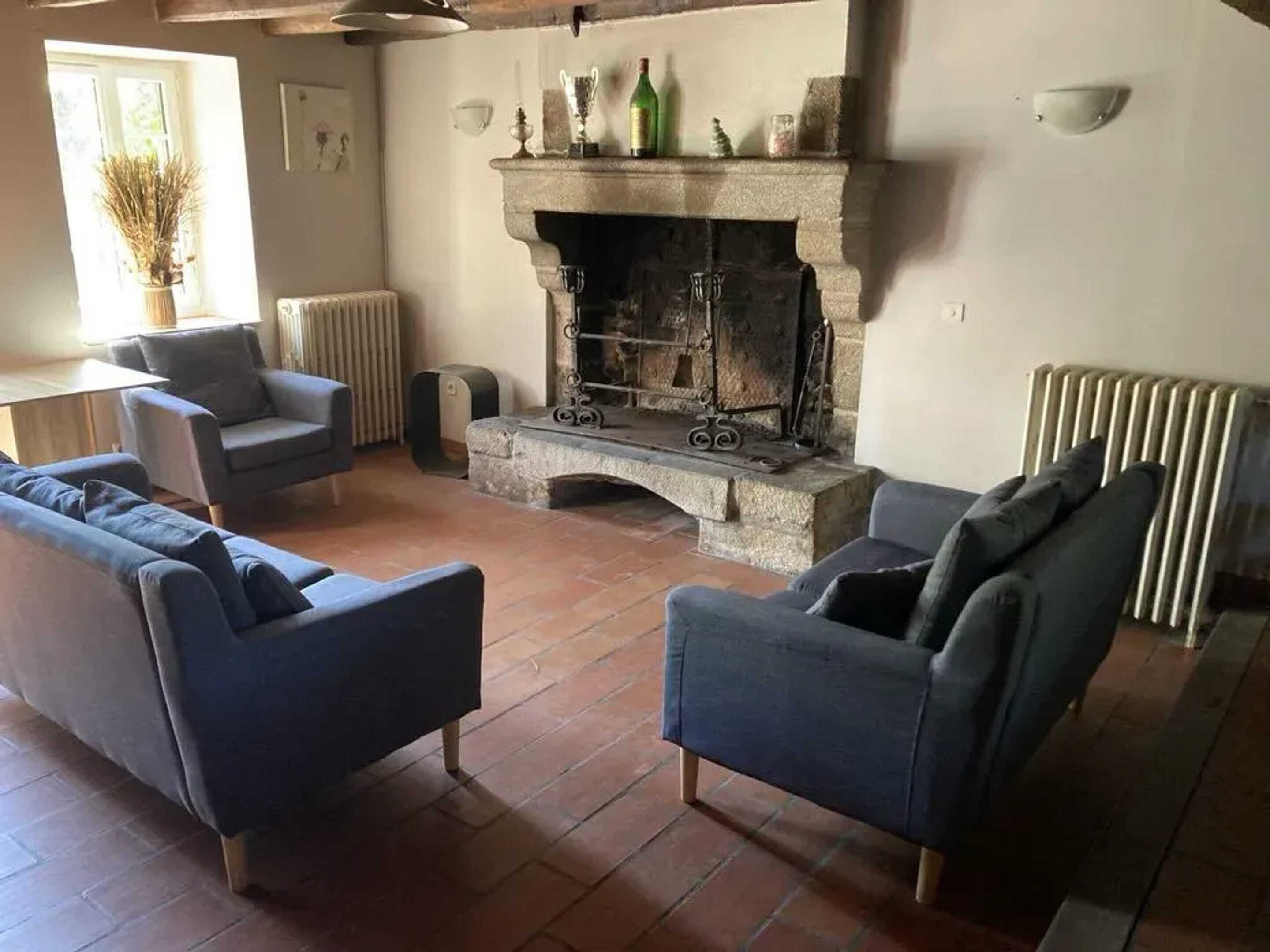 Homerez - Maison à Razès - Haute-Vienne