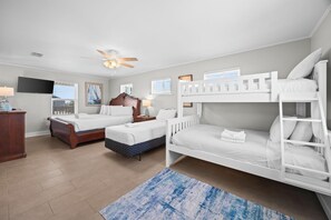 6 habitaciones, tabla de planchar con plancha, wifi y ropa de cama 