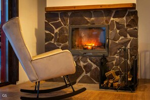 Interior - Peaceful 3-bedroom house in adorable Calatele Padure (Călăţele)