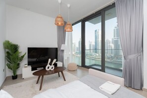 House - Modern 1BR at Liv Residence (Dubai)