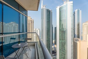 House - Cheerful 2 Bedroom Marina View (Dubai)