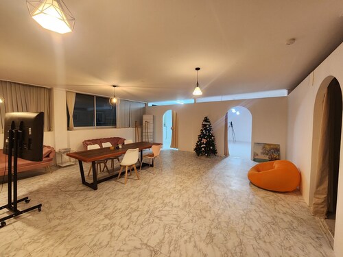 포항 사진컨셉 매우넓은 청결숙소