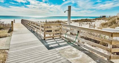 Windancer 208 Gulf Front, Free Beach Service, Emerald Waters, Pool, & Grill.