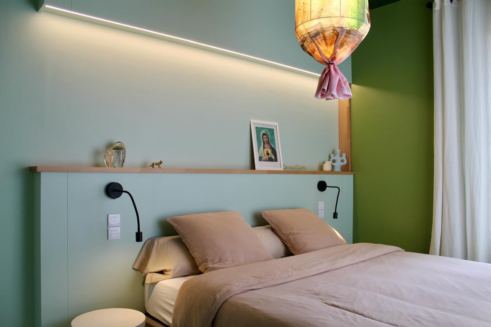 Fer et planche à repasser, accès Internet, draps fournis