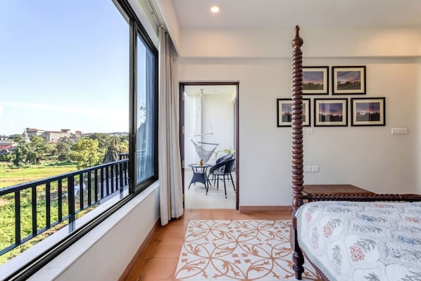 Apartment | 2 bedrooms - Serene Candolim 2bhk With Infinity Pool (Candolim)