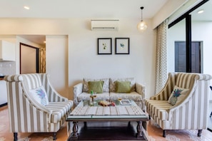 Apartment | 2 bedrooms - Serene Candolim 2bhk With Infinity Pool (Candolim)