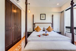 Apartment | 2 bedrooms - Serene Candolim 2bhk With Infinity Pool (Candolim)