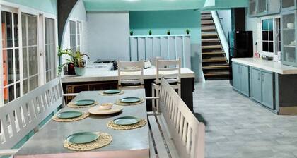 Peaceful Morales Getaway With 3 Spacious Bedrooms