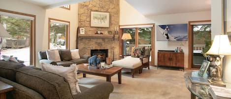 Townhome, 4 Bedrooms | Living area