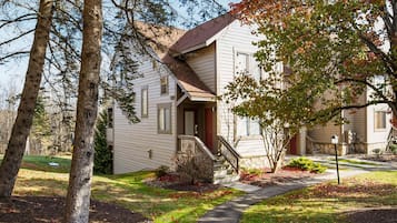 Condo, 1 Bedroom | Exterior