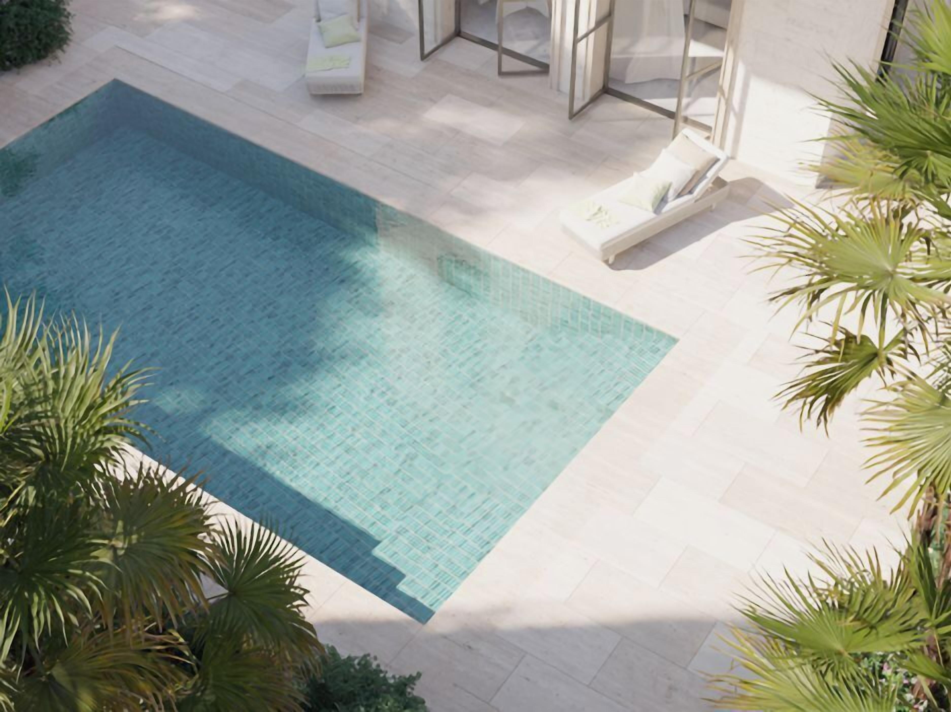 Minibar, in-room safe, desk, laptop workspace