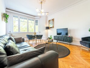 Fernseher
