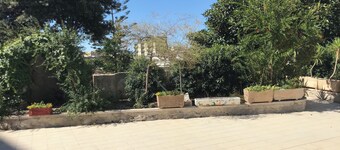 Villa in the center of Brindisi, 5 minutes station and 15 airport and port