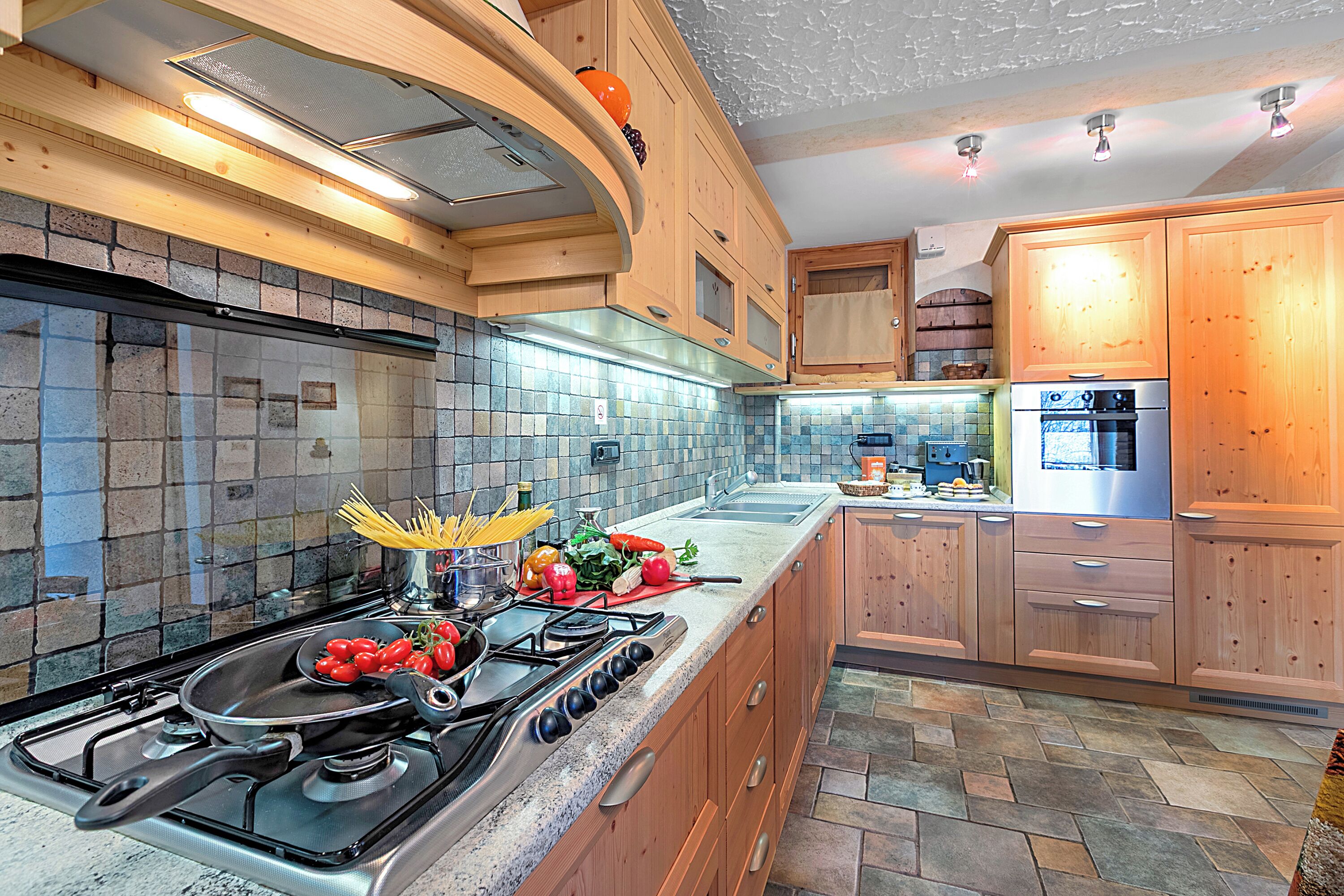 標準公寓, 多間臥室, 2 間浴室 (Appartamento I 2 Pini) | 私人廚房 | 電冰箱、烤箱、爐台、洗碗機