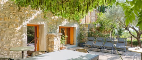 Restauration extérieure