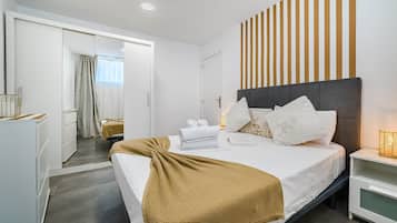 1 camera, ferro/asse da stiro, Wi-Fi, lenzuola