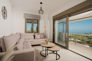 Smart TV - Casa Lydia - 5 Bedrooms, Private Pool & Sea Views (Zakynthos)