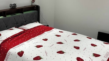 Room, 1 Bedroom, Smoking | 1 bedroom