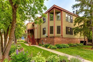 Exterior - Ski Team 14: Two Homes, One Unforgettable Experience! (Park City)