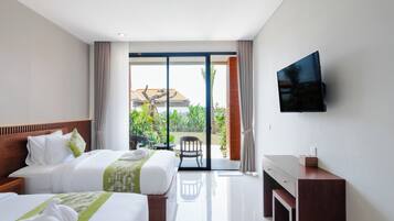 Suite, 1 Twin Bed | Desk, free WiFi, bed sheets