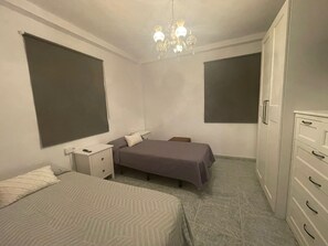 Iron/ironing board, WiFi, bed sheets - Holiday Home 'Pendiente' with Mountain Views, Wi-Fi, and Air Conditioning (Agulo)