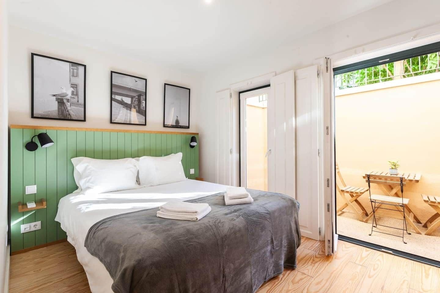 Bügeleisen/Bügelbrett, WLAN, Bettwäsche