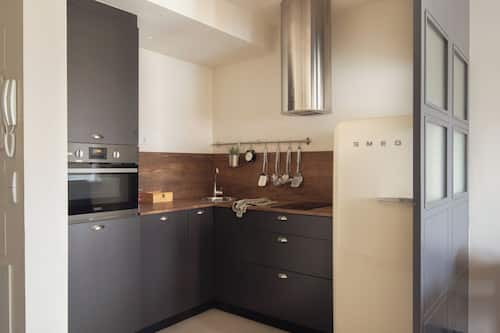 Apartament, 1 dormitori | Cuina privada | Frigorífic gran, microones, forn i placa de cuina