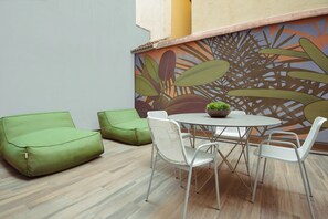 อพาร์ทเมนท์, 1 ห้องนอน, ระเบียง | ลานระเบียง/นอกชาน