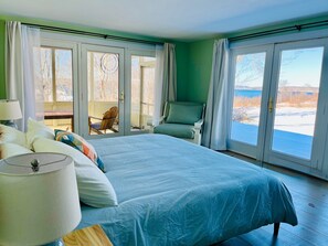 4 عدّة غرف نوم ومكواة/لوح كي وواي فاي مجانًا وملاءات أسرّة