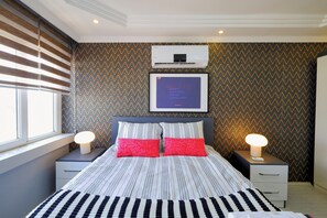 Room - Central Flat in Kaleiçi with Sea View, Near Beach (Antalya)