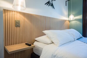 Iron/ironing board, free WiFi - Modern Refuge on Emilio Vaisse Perfect Studio (Providencia)